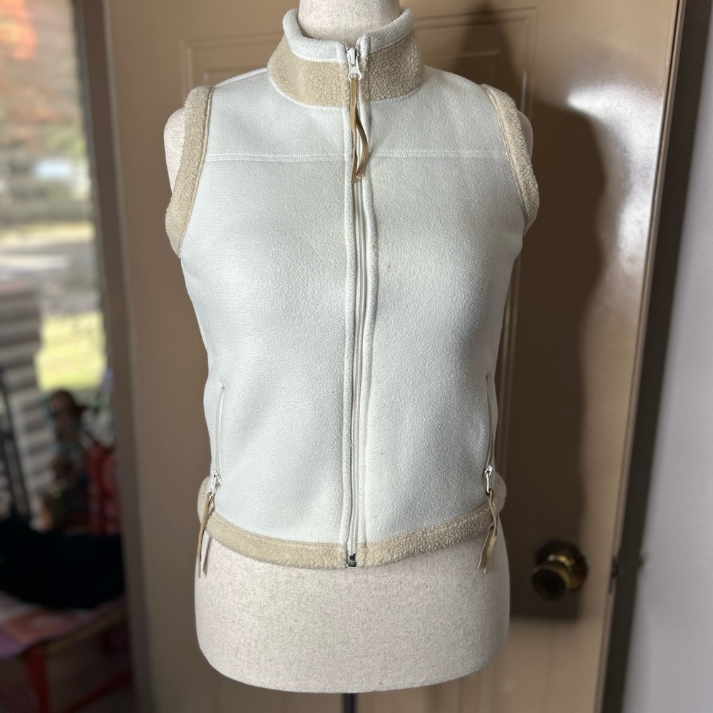 Old Navy Soft Cream Fleece Outerwear